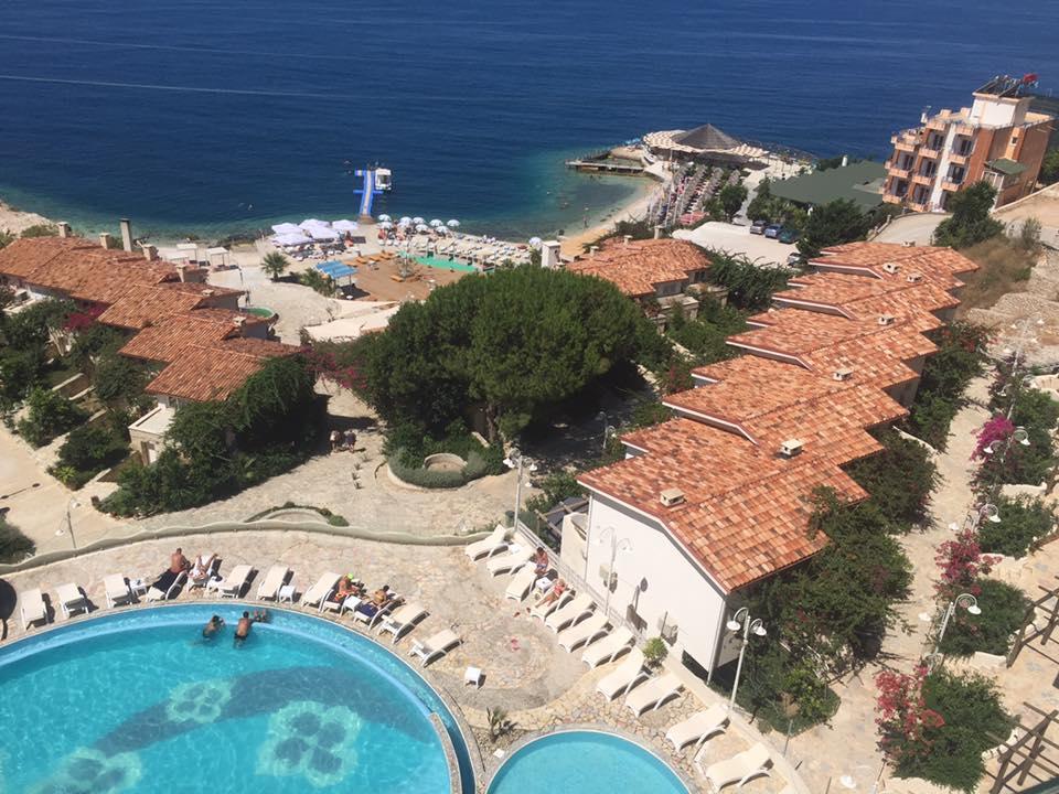 Sunny Bay Apartments Sarandë Eksteriør billede